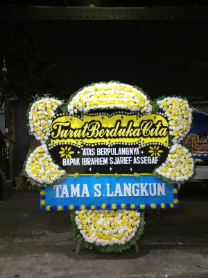 Papan Bunga Duka di Dumoga Tenggara